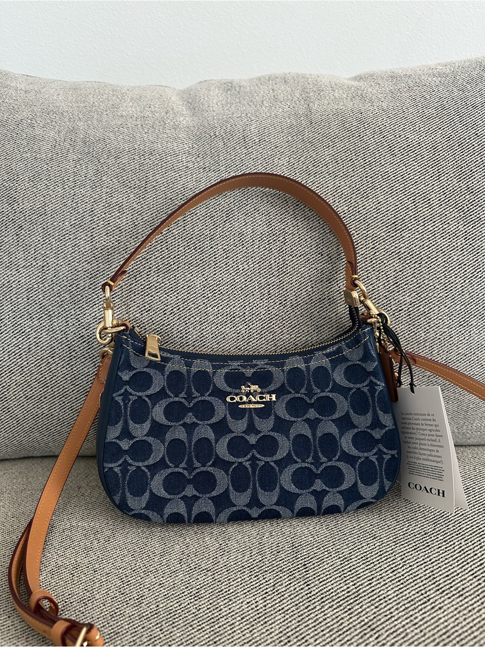 NWT Coach Teri Shoulder Bag In Signature Denim CAF82